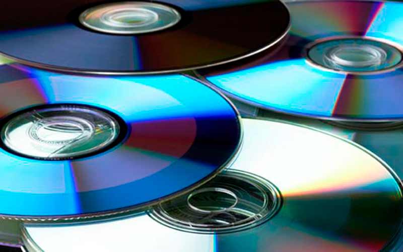 ¿Cuántos GB tiene un DVD?