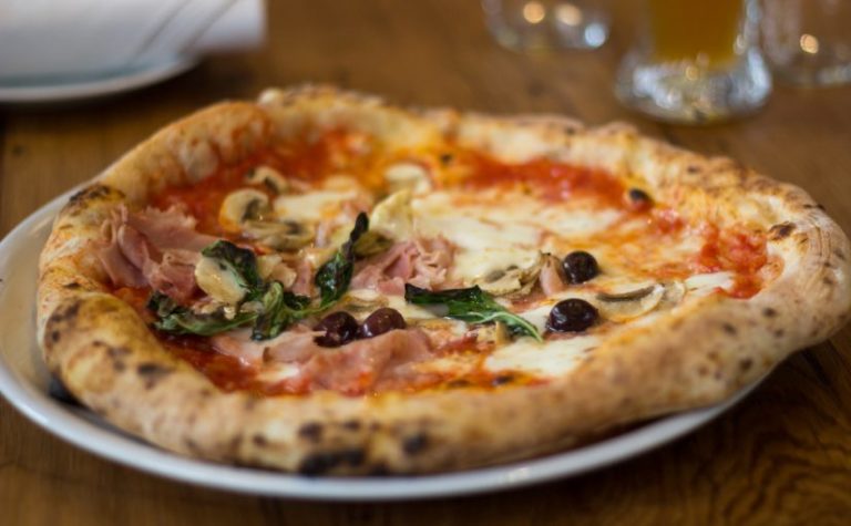 Cuantas Calorias Tiene Una Pizza De Dominos